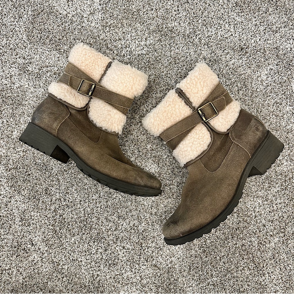 Ugg Blayre Boot Winter Wool Sherpa Leather Dove 10